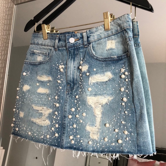 Zara Dresses & Skirts - Zara Pearl Denim Mini Skirt